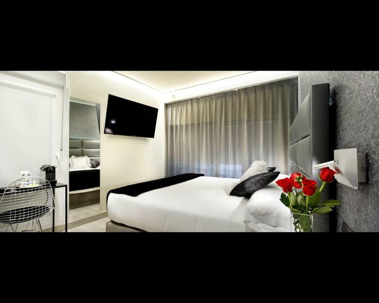 Hostal Pensi�n Plaza Nueva