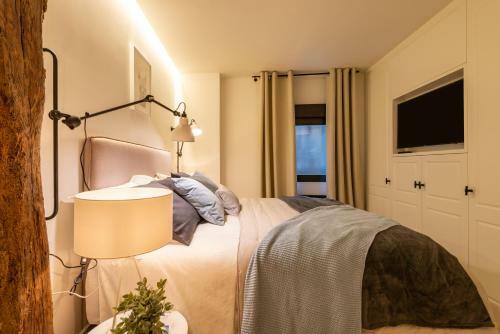 New Soho By Staynn Apartments