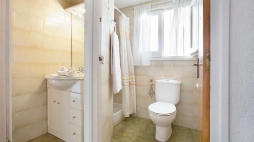 Blanes Villa Sleeps 10 With Pool