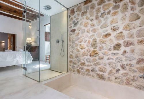 Ullaro Villa Sleeps 10 With Pool And Wifi