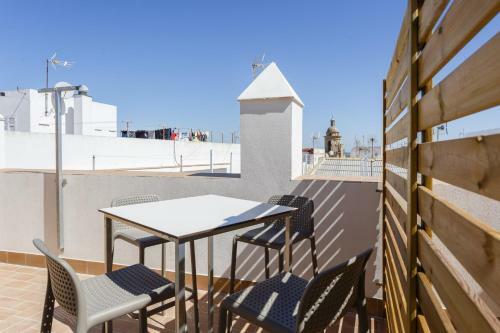 Apartamentos La Brujula By Cadiz4rentals