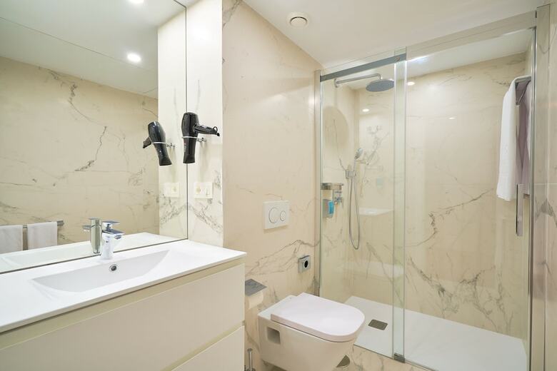 Hotel Tandem Torres de C�diz Suites