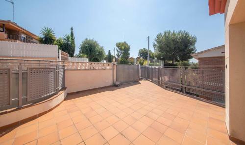 R109 Casa Adosada Con Piscina