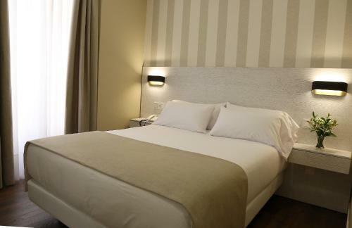 Hostal V�a XIX