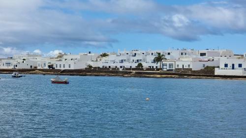 Apartamento Cal�ndula Beach 1�linea Mar