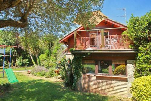 Club Villamar - Casa de Madera