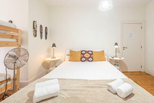 Hostal Happy At Chiado