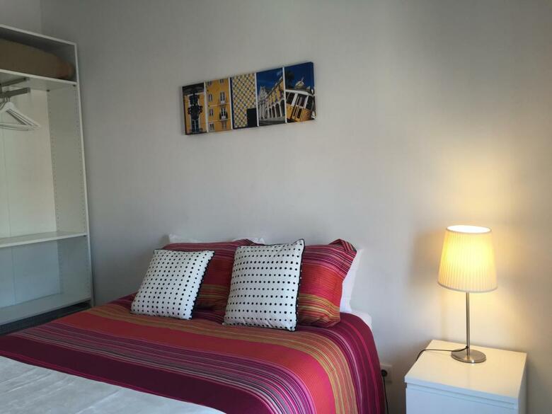 Apartamentos Conde Bar�o