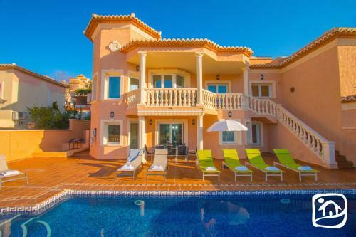 Abahana Villas Iris