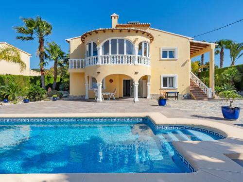 Beautiful Villa In Calpe With Private Swimming Pool