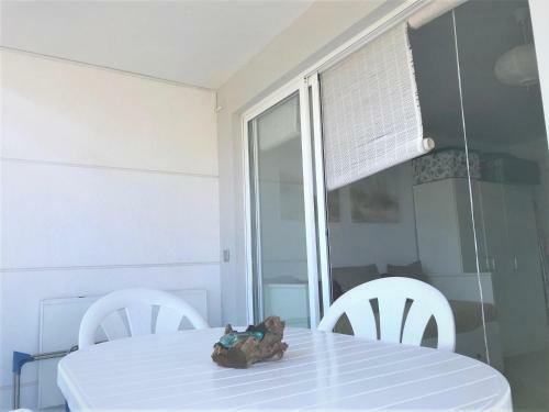 Apartamento Primera Linea Del Mar En Paseo Mar�timo - 110a