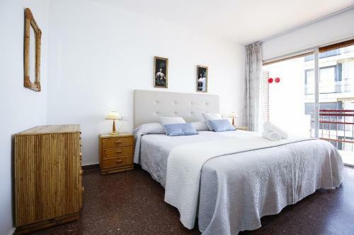 Apartamento Playazul 4h Planet Costa Dorada