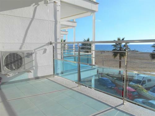 Apartamento En Paseo Maritimo de Cambrils - 115a