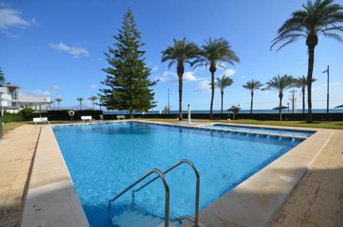 Apartamento Torre Edinso -ref254