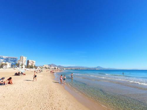 Casa Soleada En Playa Muchavista