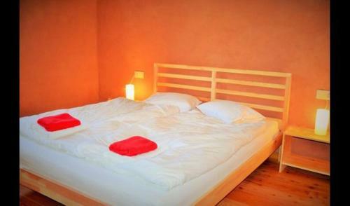 Capellades Apartment Sleeps 4 With Pool