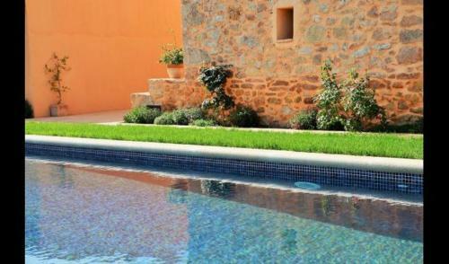 Apartment In Capellades Sleeps 4 With Pool