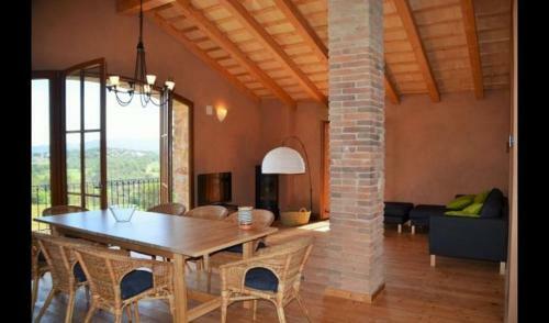 Villa In Capellades Sleeps 15 With Pool