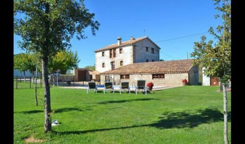 Casserres Villa Sleeps 15 With Pool