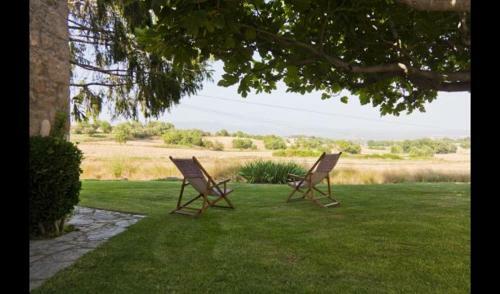 Casserres Villa Sleeps 6 With Pool