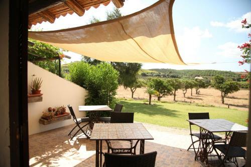 Hostal Quinta Do Rio Country Inn