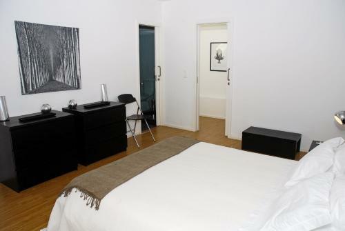 Lisbon Inside Connect - Castelo Apartments