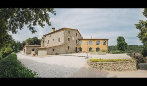 Castelltercol Villa Sleeps 19 With Pool