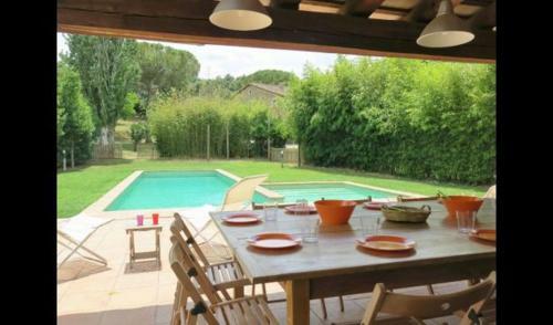 Celra Villa Sleeps 20 With Pool