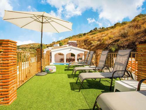 Swanky Villa In C�mpeta With Private Pool