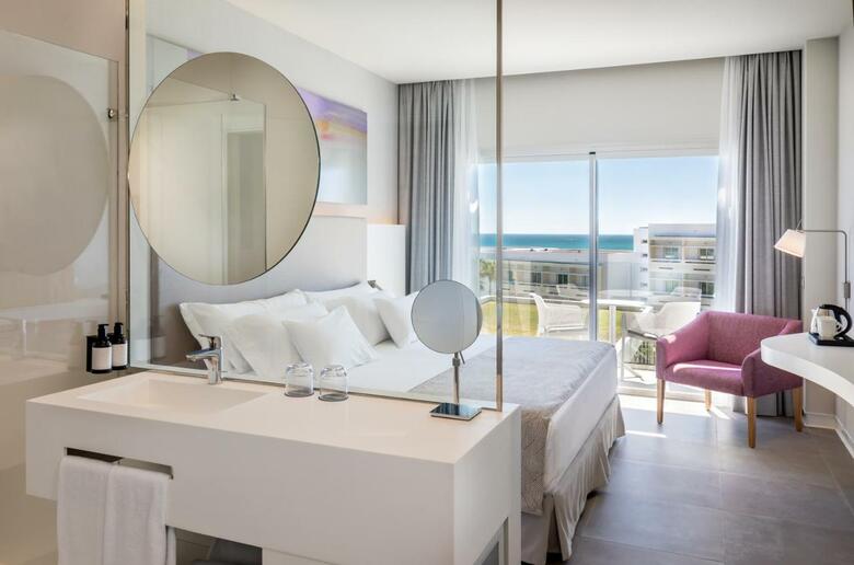 Hotel Grupotel Conil Playa - Adults Only