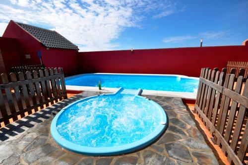 Bungalows Piscina Privada Y Jacuzzi