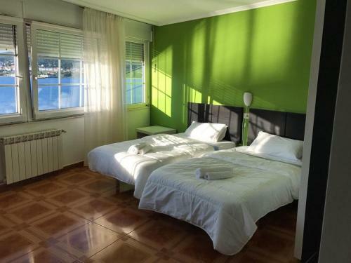 Hotel Corcubi�n Playa de Qenxe