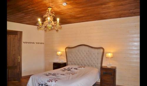 Villa In Cornella Del Terri Sleeps 27 Includes Swimming Pool And Air Con
