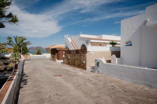 Aloha Villa Beachfront In Corralejo