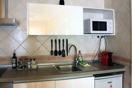 Apartment With One Bedroom In Cuenca With Wifi