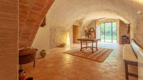 Corca Holiday Home Sleeps 18 With Pool