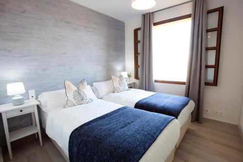 Desert Springs Apartment 354