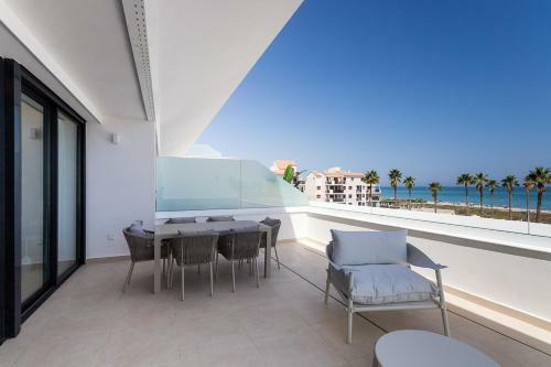 Apartup Denia Beachfront Deluxe
