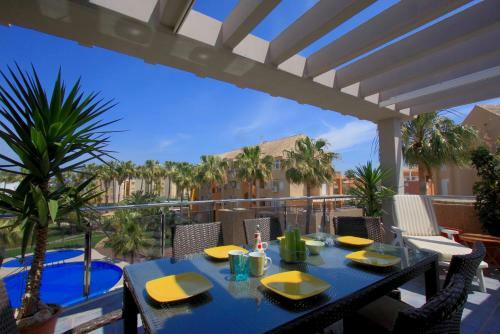 Apartamento Atico Jardines Del Real