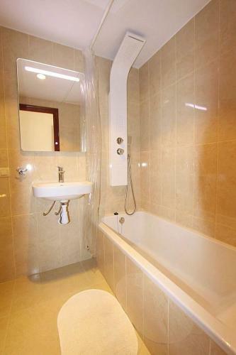 Apartamento Atico Mira-rosa