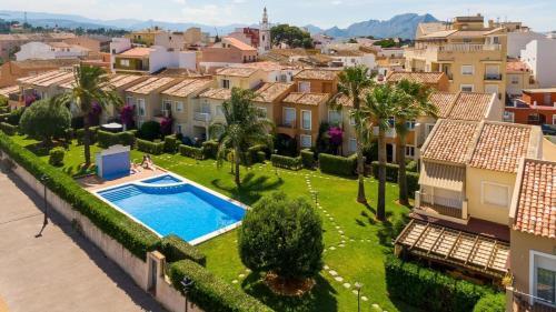 Charming 4-bed Villa In Denia