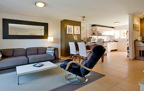 Denia Apartment Sleeps 4 Pool Air Con Wifi
