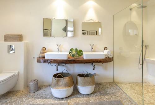 Stunning Villa With Private Pool, Mallorca Villa 1009