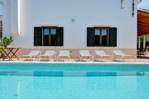 Villa Aqua