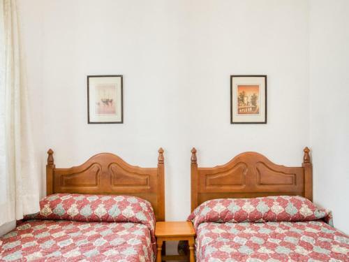 Quaint Holiday Home In El Bosque Near The Forest