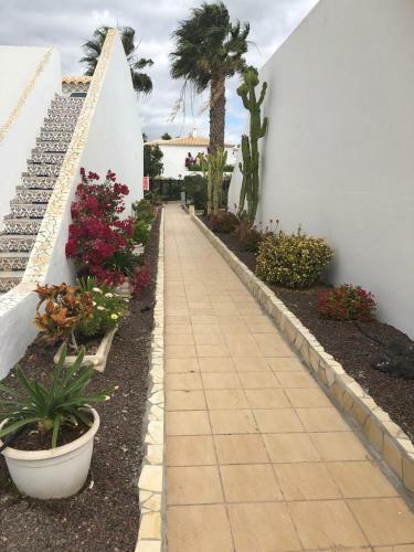 Villa 4-bed Bungalow With Private Pool & Parking
