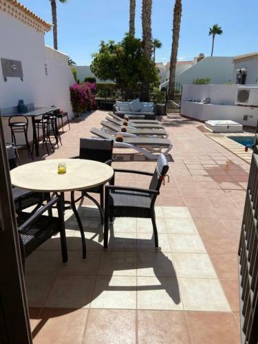 Villa 4-bed Bungalow With Private Pool & Parking