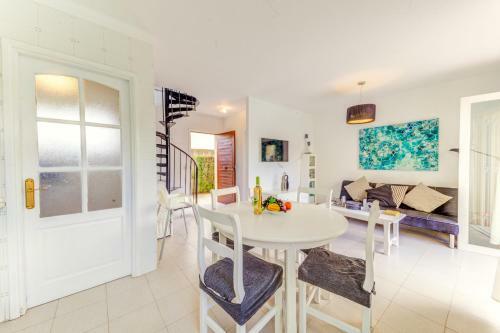 Xiprer Beach Apartment