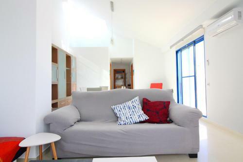 Apartamento �tico Con Gran Terraza A Un Paso de La Playa