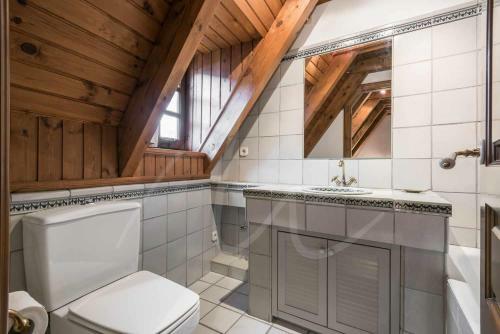 Casa Ferrera By Seamount Rentals